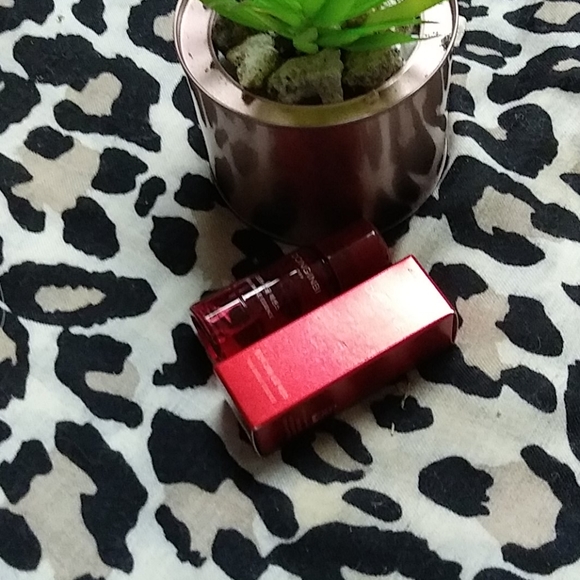 Dongingi Korean 1899 Single Essence EYE CREAM NWT - Picture 8 of 8